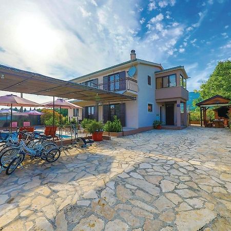 Cozy Nook Apartment Kastel Stari Каштела Экстерьер фото