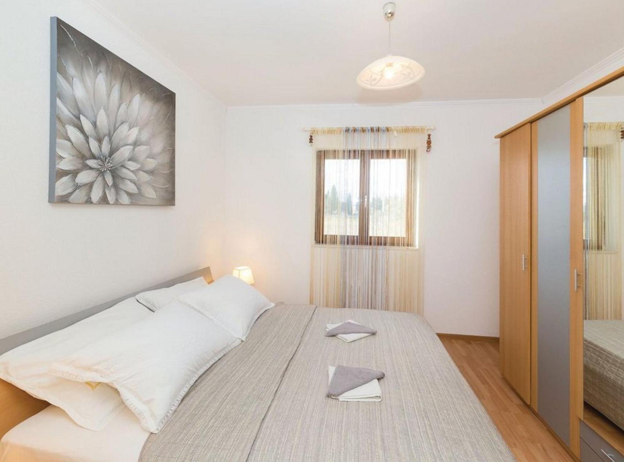 Cozy Nook Apartment Kastel Stari Каштела Экстерьер фото